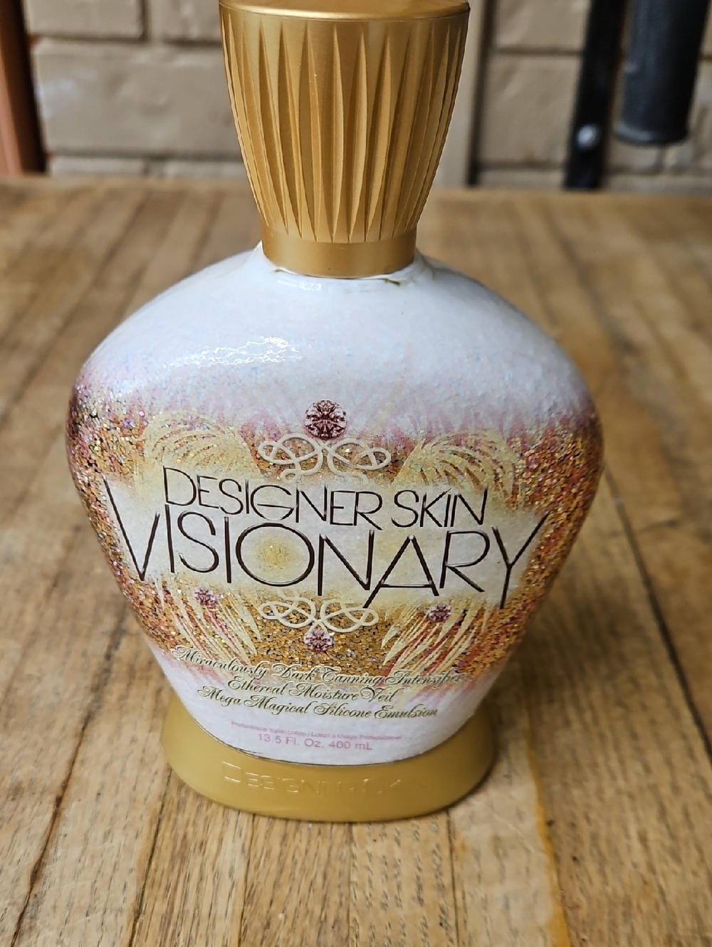 USED Designer Skin Visionary Tanning Lotion - White & Gold Bottle